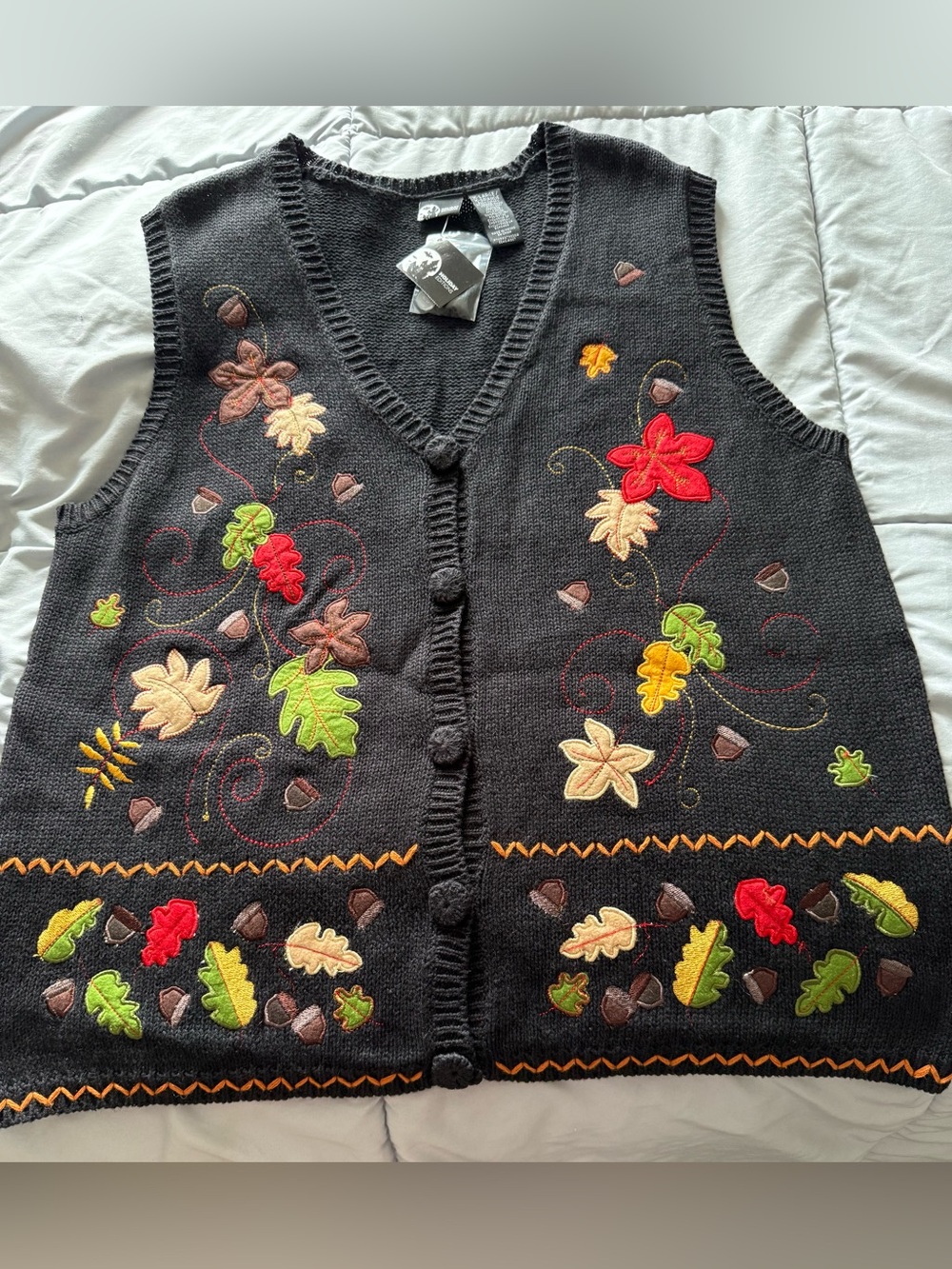 New women's fall leaf knit button vest size xl